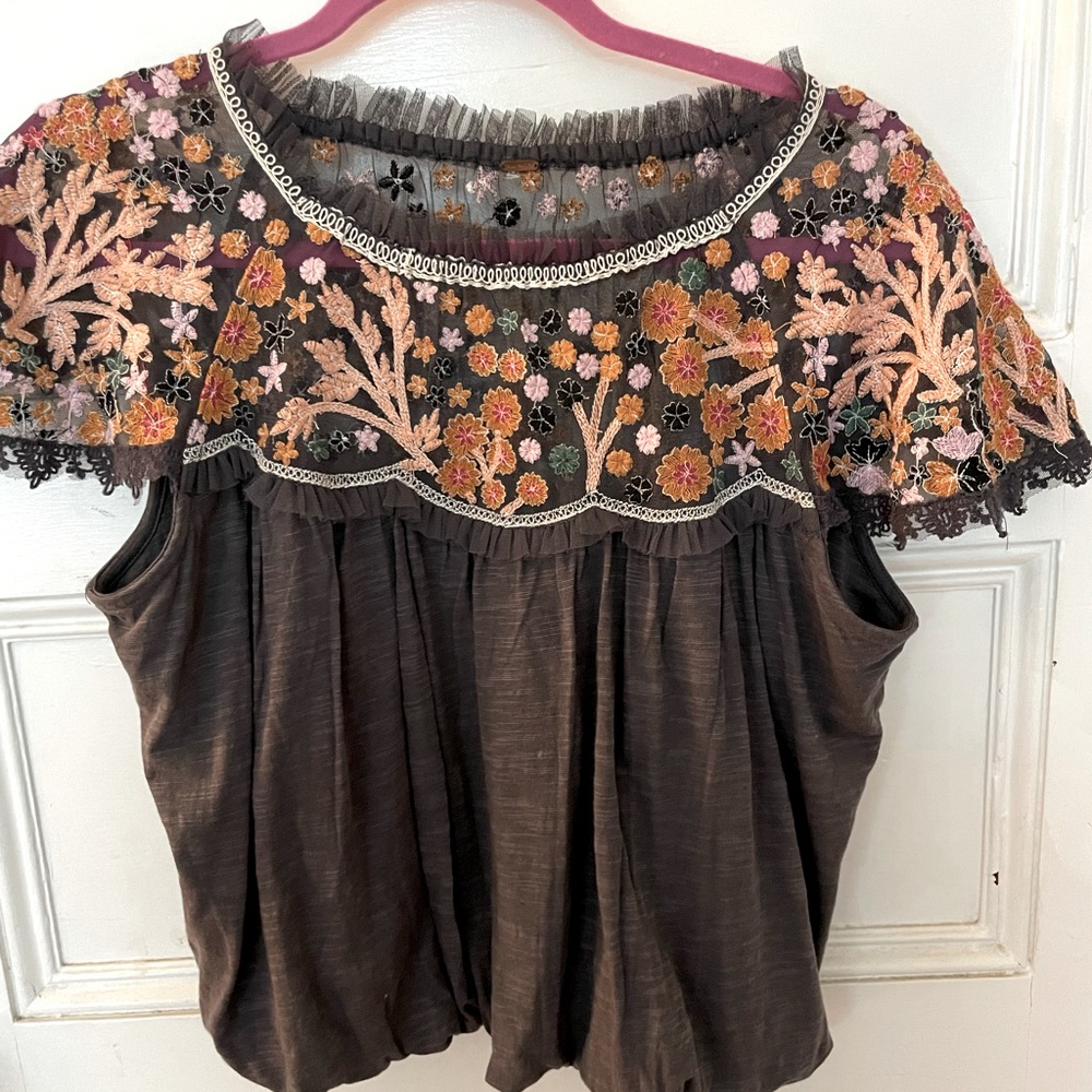 Free People Blue-Gray Floral Balloon Top